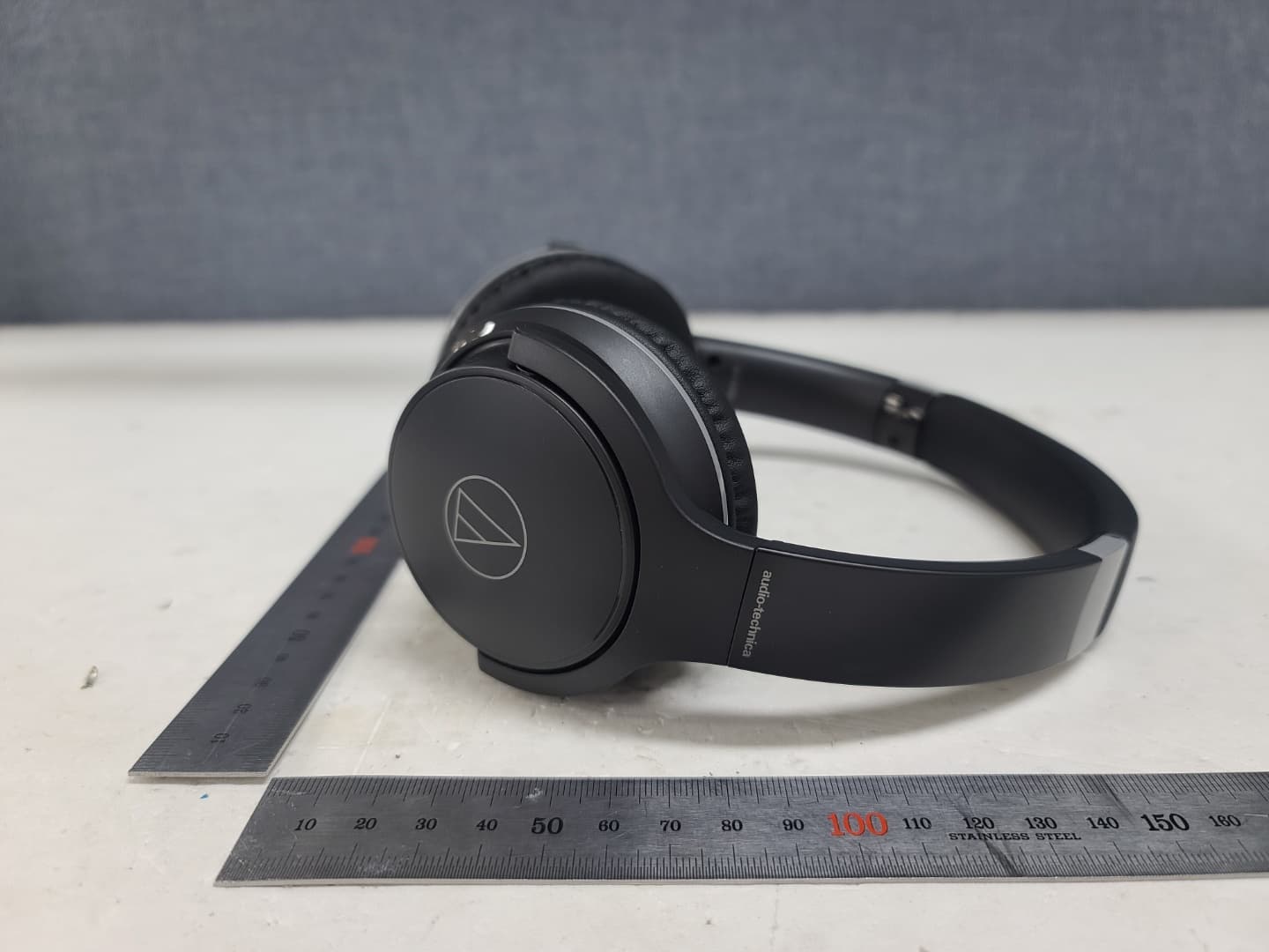 Wireless Headphones - FCC ID JFZS220BT - Audio-Technica Corporation (2)