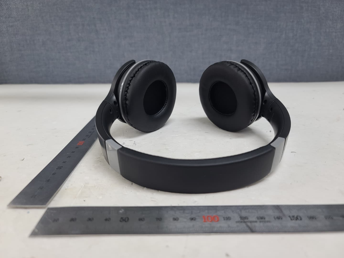 Wireless Headphones - FCC ID JFZS220BT - Audio-Technica Corporation (3)