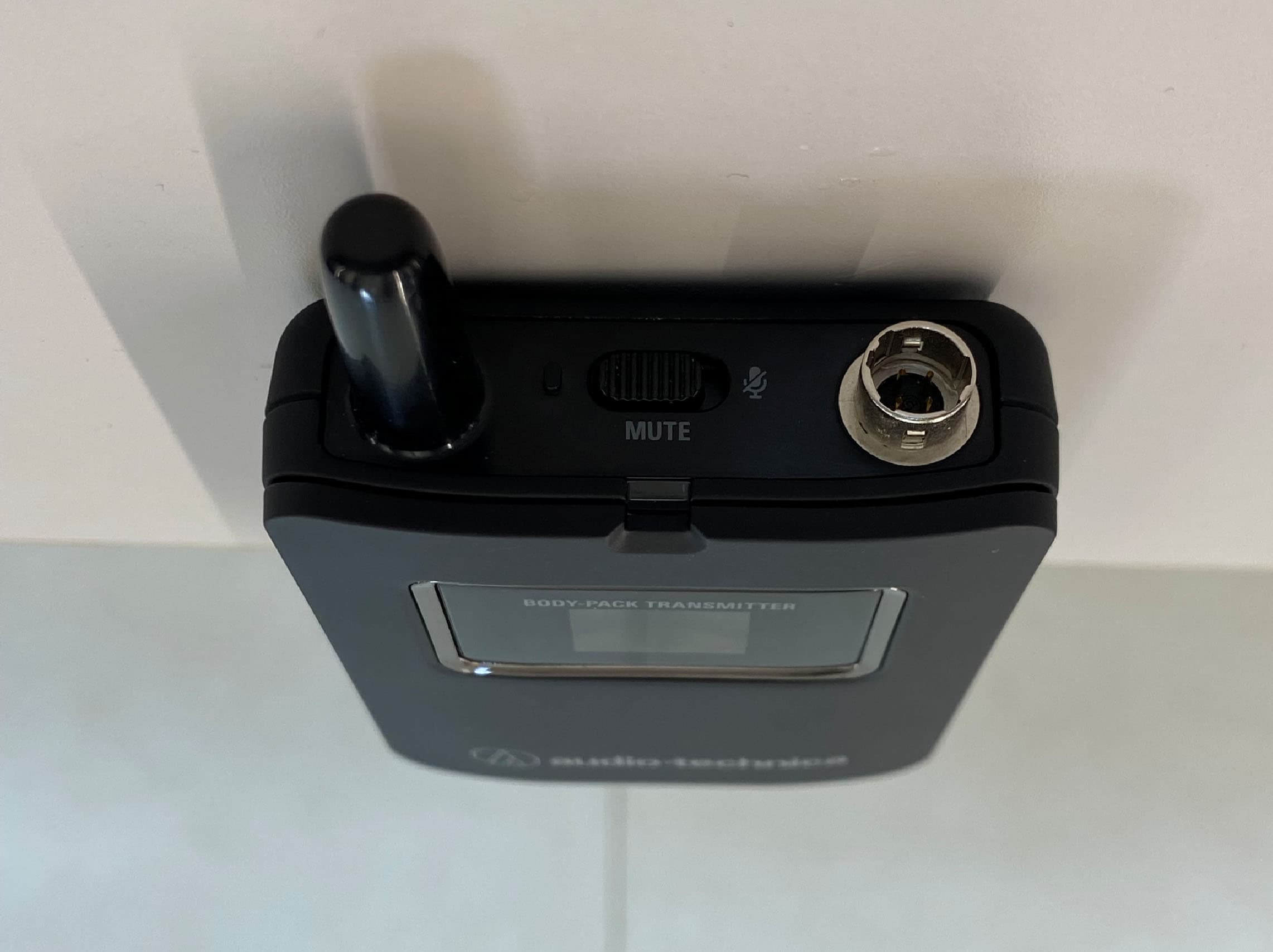 Body-Pack Transmitter - FCC ID JFZT1401 - Audio-Technica Corporation