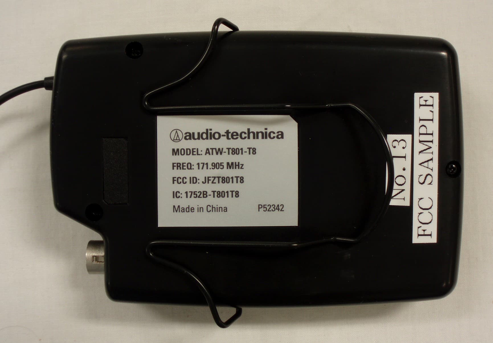 BODY PACK WIRELESS MICROPHONE - FCC ID JFZT801T8 - Audio-Technica Corporation