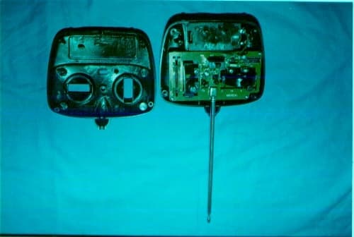 Remote Control Toy Car Transmitter - FCC ID JHP10859A - Perfect Toys International Co Ltd