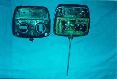 Remote Control Toy Car Transmitter - FCC ID JHP10859B - Perfect Toys International Co Ltd