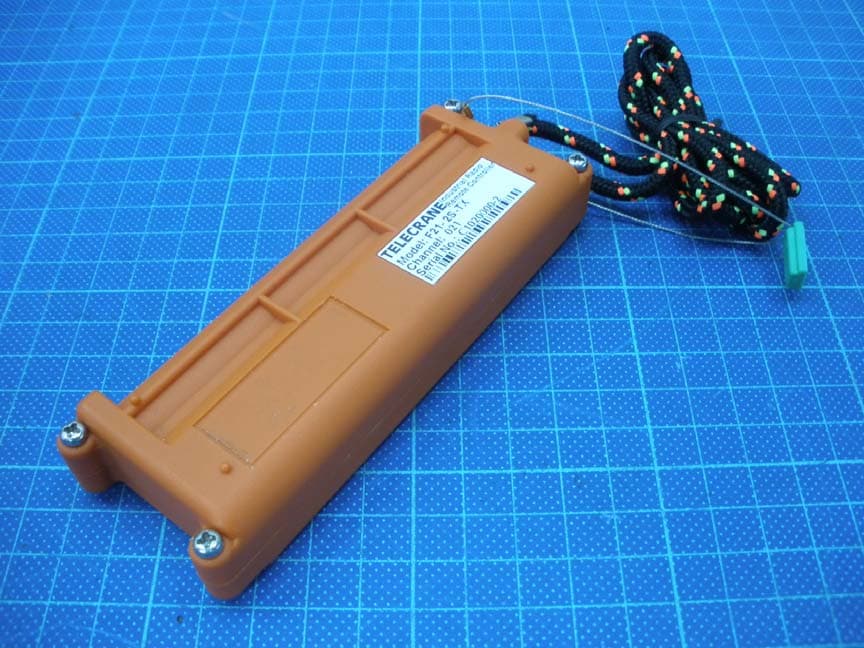 Industrial Radio Remote Controller - FCC ID JI9-F21-2S-021 - Intercontinental Technologies Ltd (2)