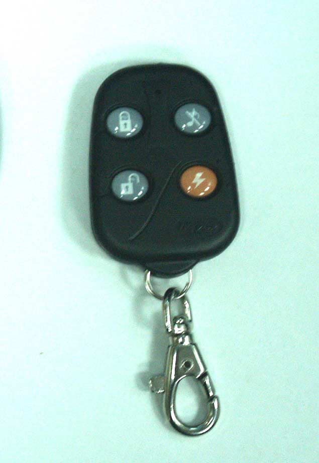 CAR ALARM TRANSMITTER - FCC ID JKD4182 - Huge Technology Co Ltd (2)