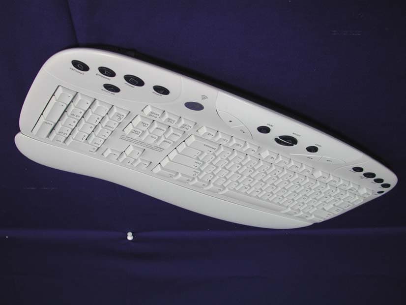 Wireless Keyboard - FCC ID JNZ128177 - Logitech Far East Ltd (3)