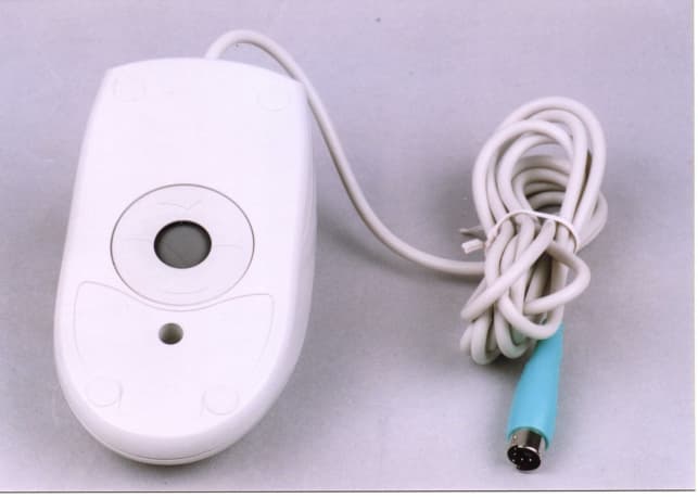 JBP - Part 15 Class B Computing Device Peripheral - FCC ID JNZ201372 - Logitech Far East Ltd (2)