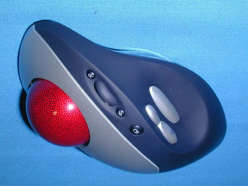 Trackball - FCC ID JNZ2015578 - Logitech Far East Ltd