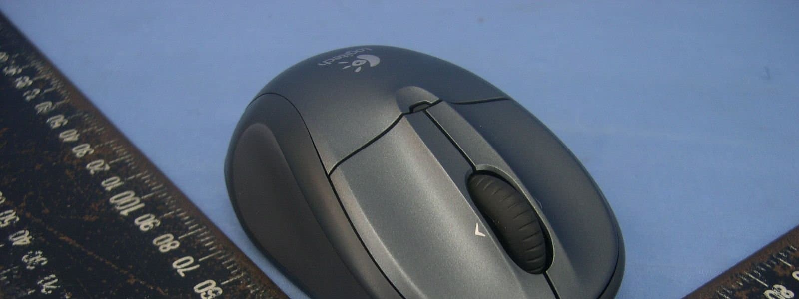 Cordless Mouse - FCC ID JNZ210000117 - Logitech Far East Ltd (2)
