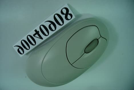 Wireless Mouse - FCC ID JNZ211476 - Logitech Far East Ltd (2)