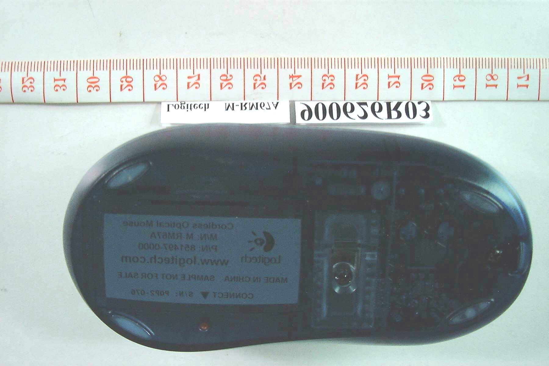 Wireless Mouse - FCC ID JNZ211499 - Logitech Far East Ltd (4)