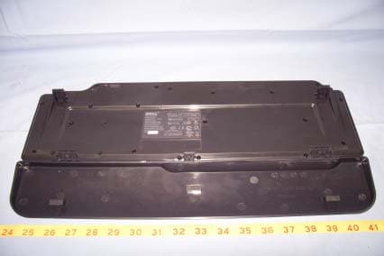 Bluetooth Keyboard - FCC ID JNZ212172 - Logitech Far East Ltd (3)