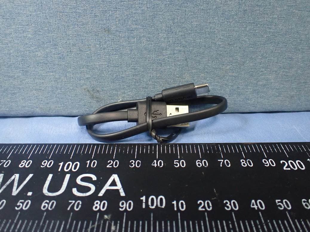 Charger case - FCC ID JNZB00039 - Logitech Far East Ltd