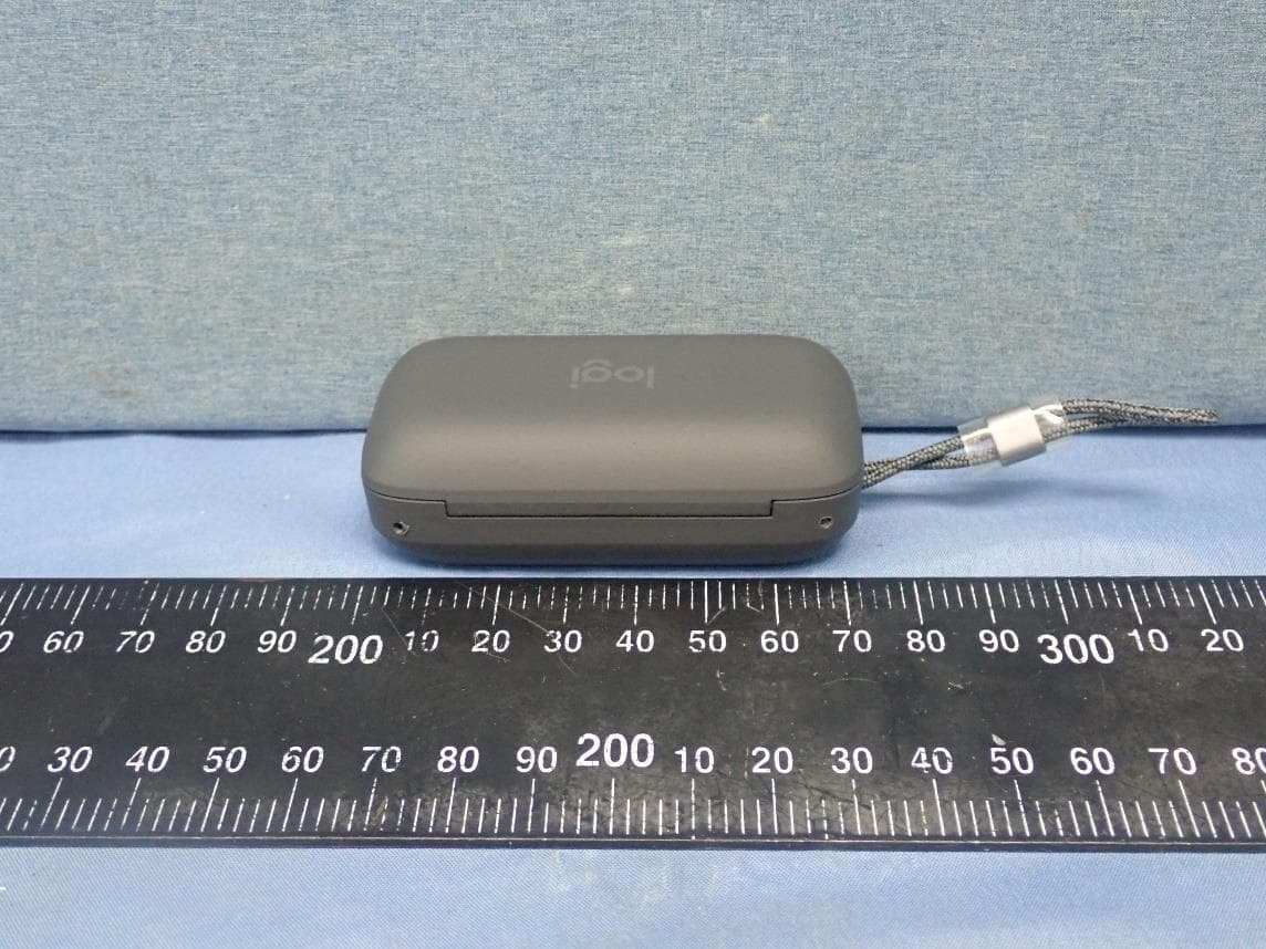 Charger case - FCC ID JNZB00042 - Logitech Far East Ltd (4)