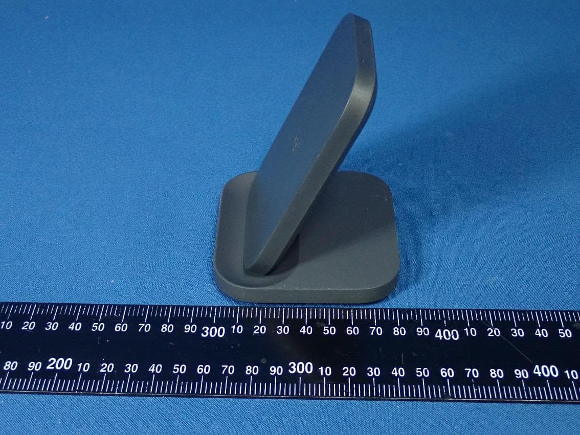 Powered Wireless Charging Stand - FCC ID JNZF00008 - Logitech Far East Ltd (4)