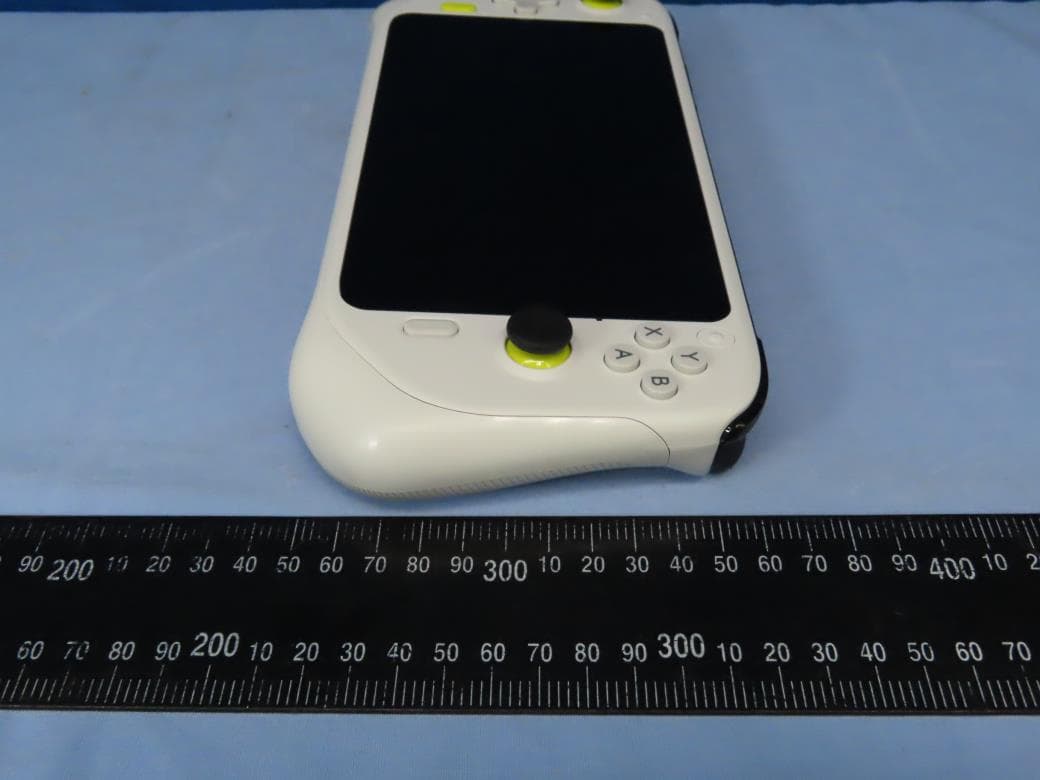 Logitech G CLOUD Gaming Handheld - FCC ID JNZGR0006 - Logitech Far East Ltd (4)