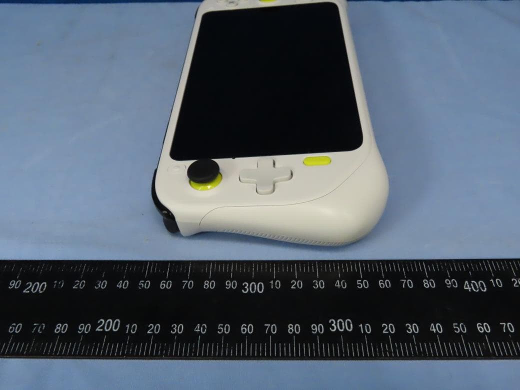 Logitech G CLOUD Gaming Handheld - FCC ID JNZGR0006 - Logitech Far East Ltd (5)