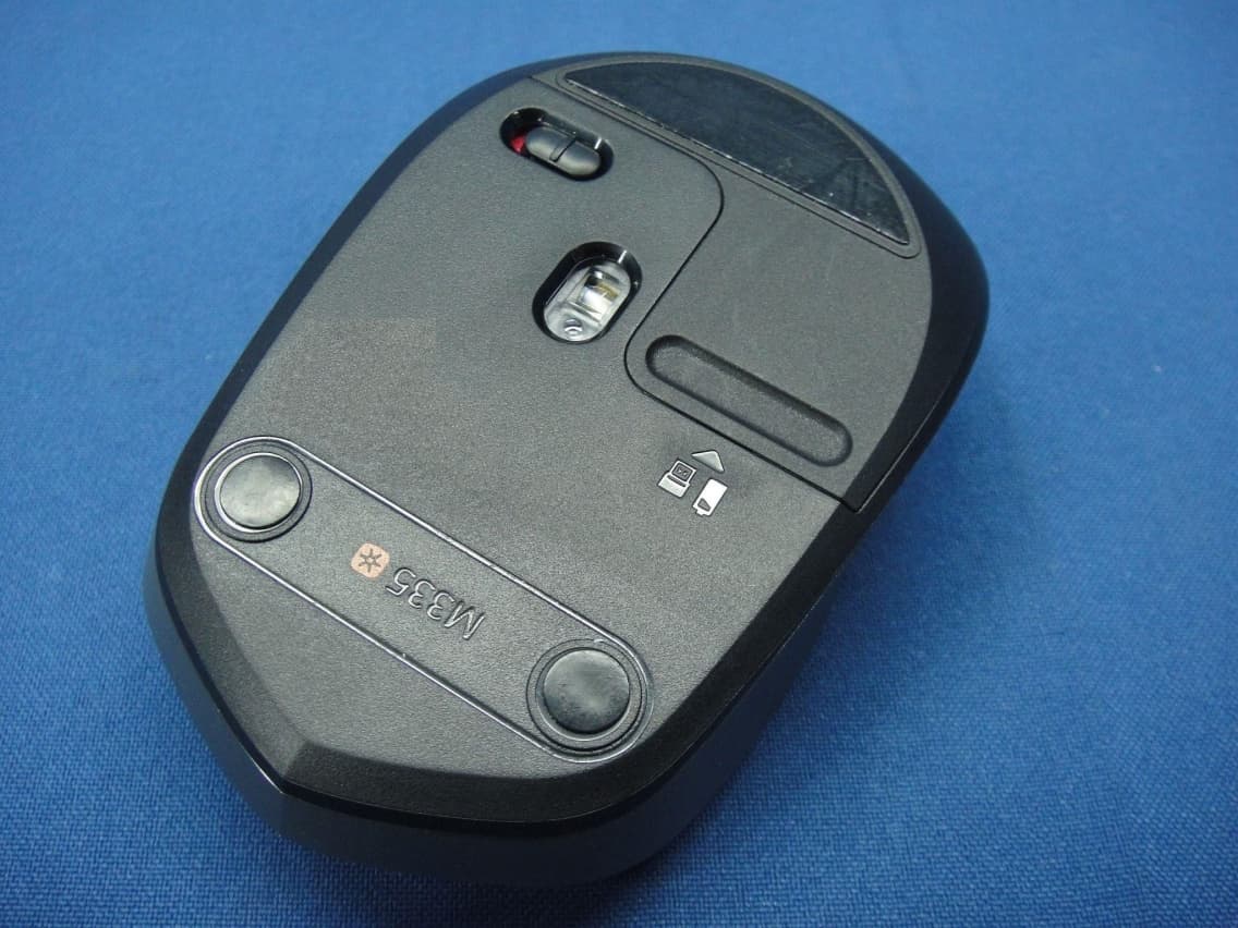 2.4GHz Cordless Mouse - FCC ID JNZMR0059 - Logitech Far East Ltd (1)