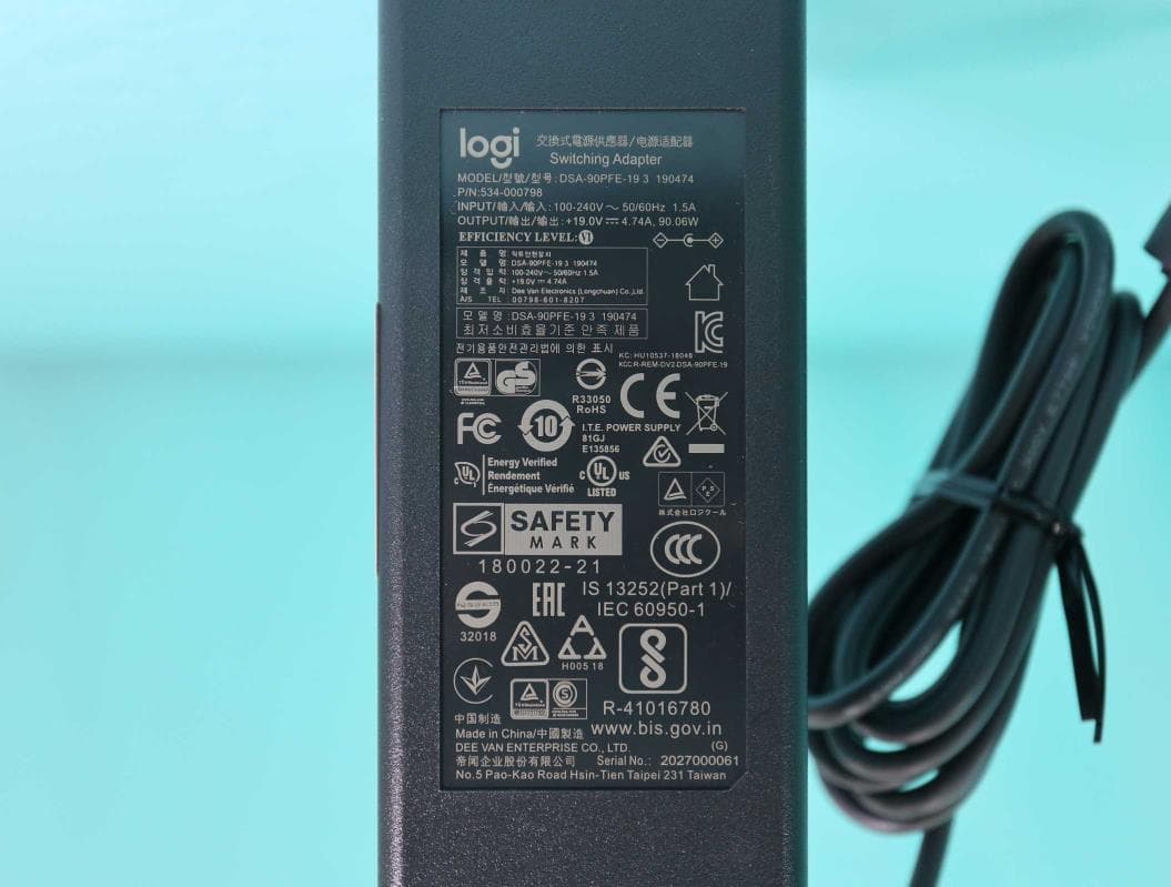 Camera and Speakerphone unit - FCC ID JNZVR0019 - Logitech Far East Ltd (5)