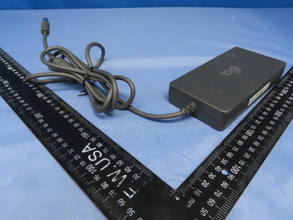 Shared Desk Docking Station - FCC ID JNZVR0035 - Logitech Far East Ltd (3)