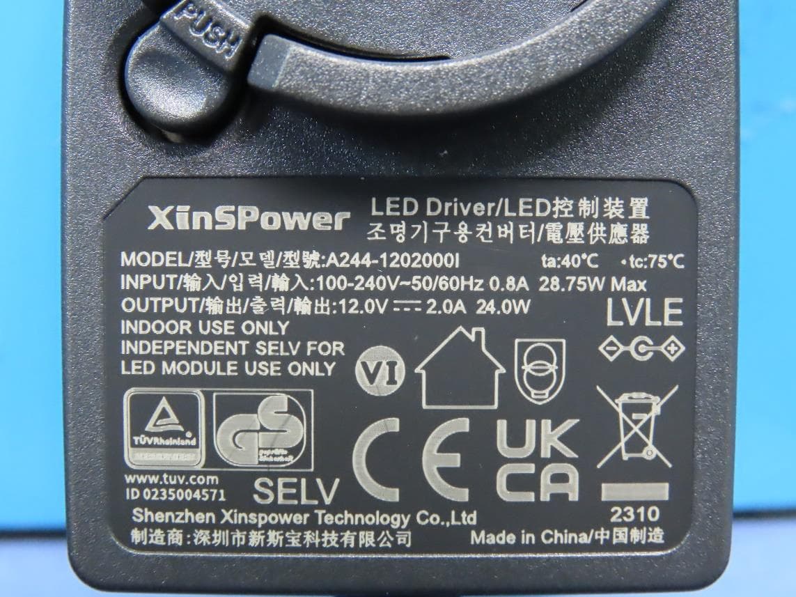 Luminaire - FCC ID JNZVR0036 - Logitech Far East Ltd