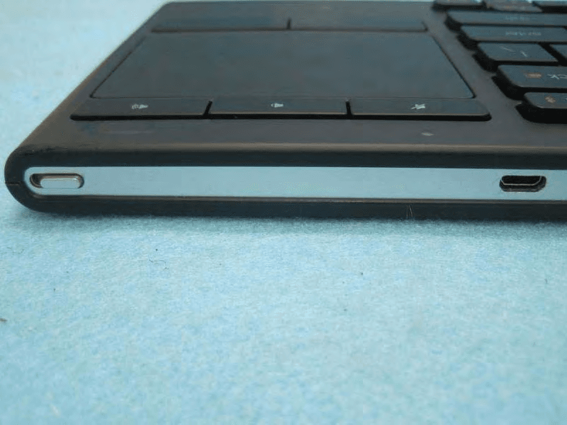 2.4GHz Cordless Keyboard - FCC ID JNZYR0047B - Logitech Far East Ltd (4)