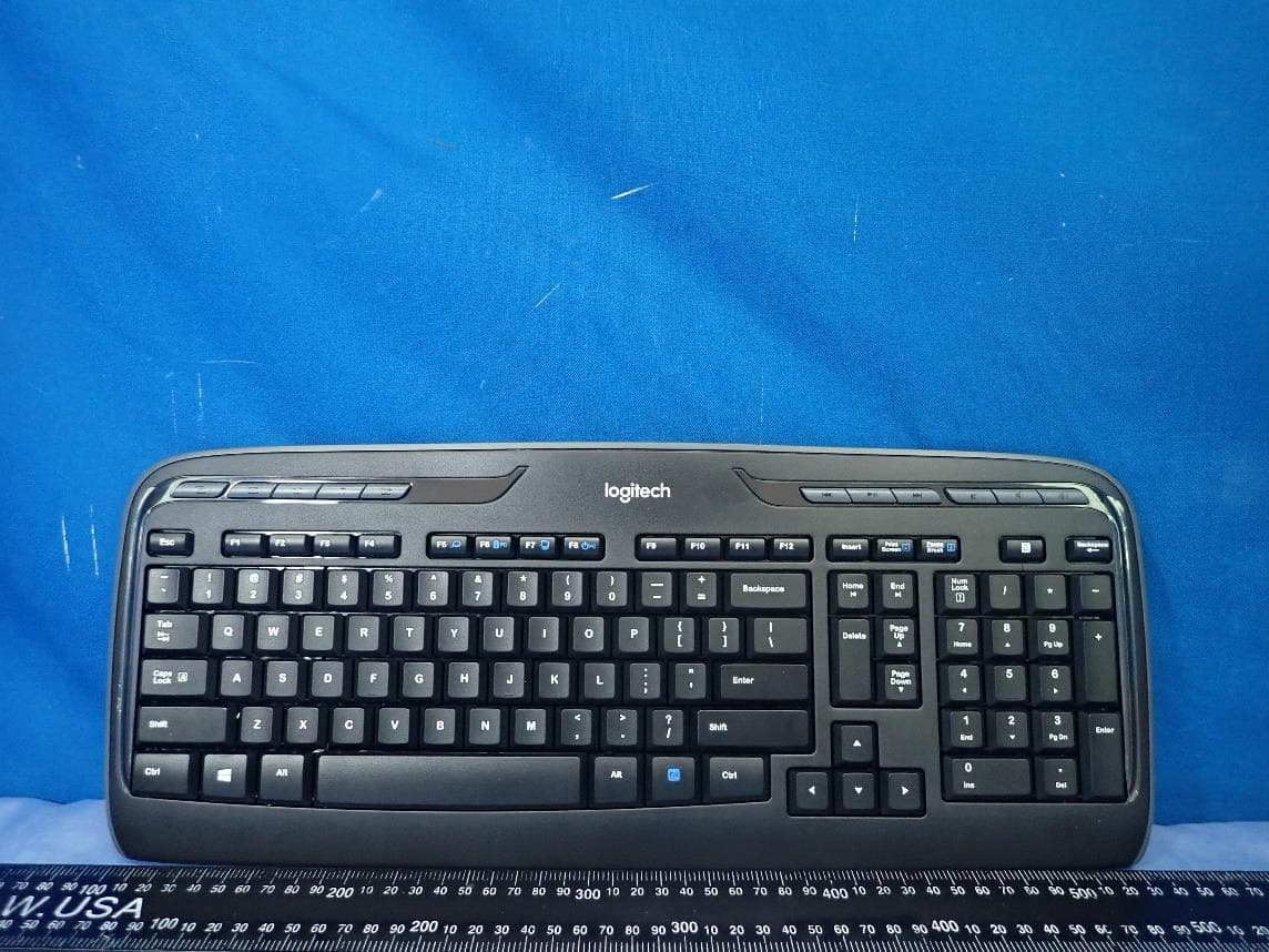 Wireless Keyboard - FCC ID JNZYR0083 - Logitech Far East Ltd