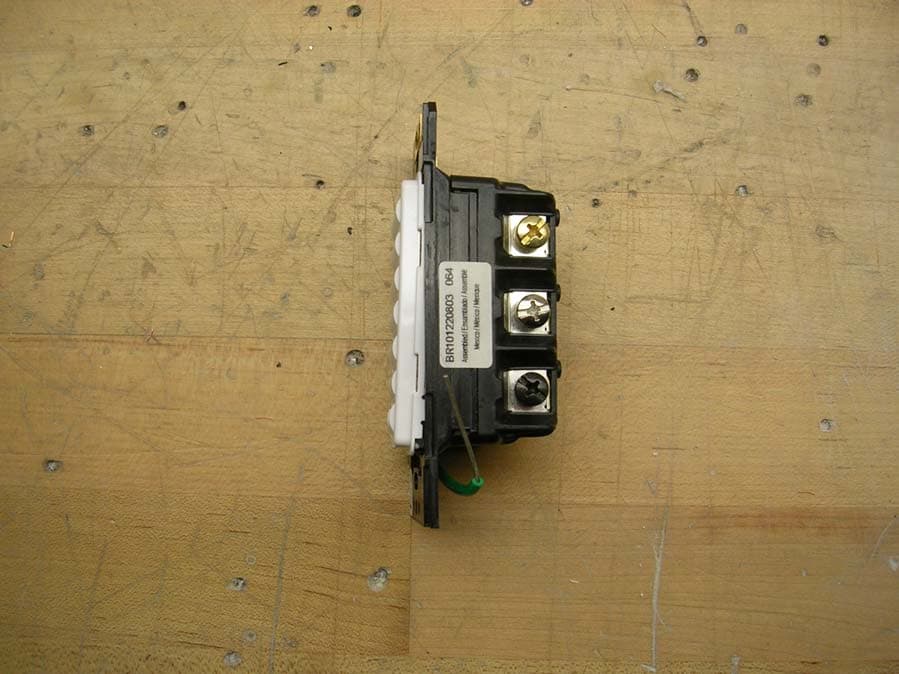 Hybrid Keypad - FCC ID JPZ0071 - Lutron Electronics Company Inc (2)