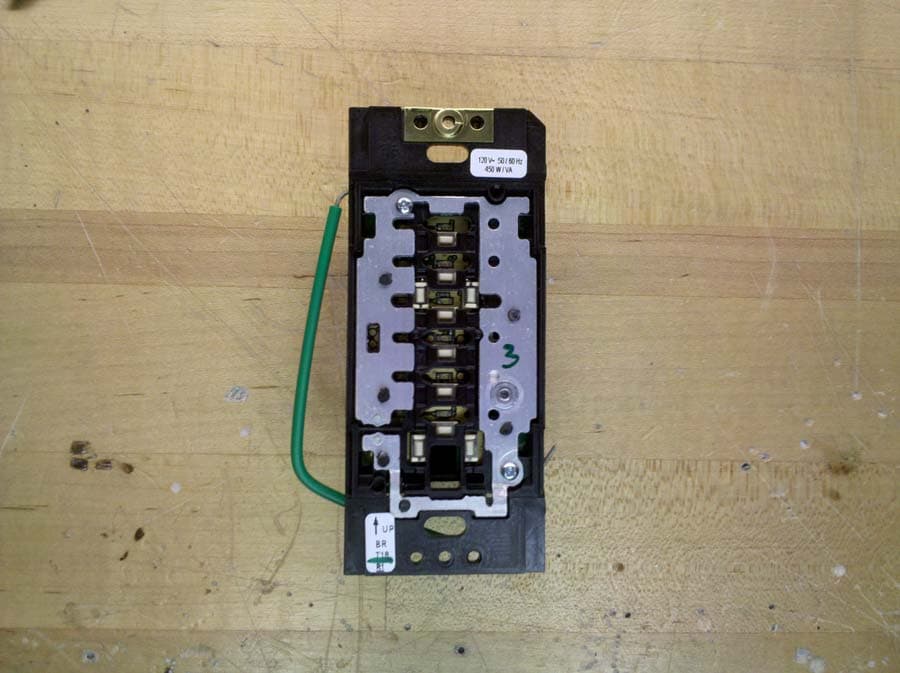 Hybrid Keypad - FCC ID JPZ0071 - Lutron Electronics Company Inc (3)