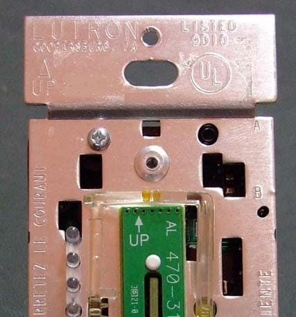Wireless Switch - FCC ID JPZ0088 - Lutron Electronics Company Inc