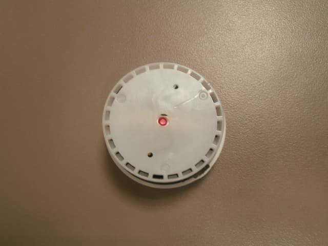 Shadow Sensor - FCC ID JPZ0090 - Lutron Electronics Company Inc