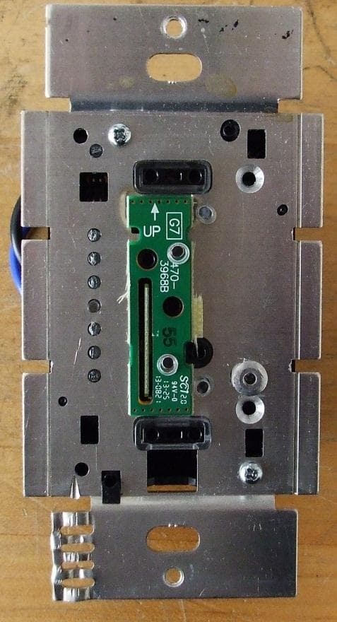 Wall mounted switch - FCC ID JPZ0100 - Lutron Electronics Company Inc