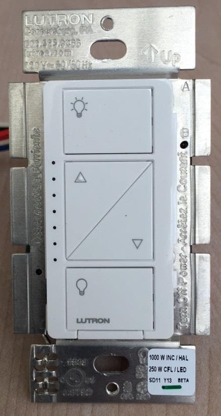 Wireless In-Wall Dimmer Switch - FCC ID JPZ0111 - Lutron Electronics Company Inc (2)