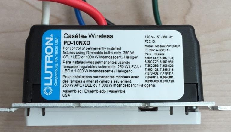 Wireless In-Wall Dimmer Switch - FCC ID JPZ0111 - Lutron Electronics Company Inc