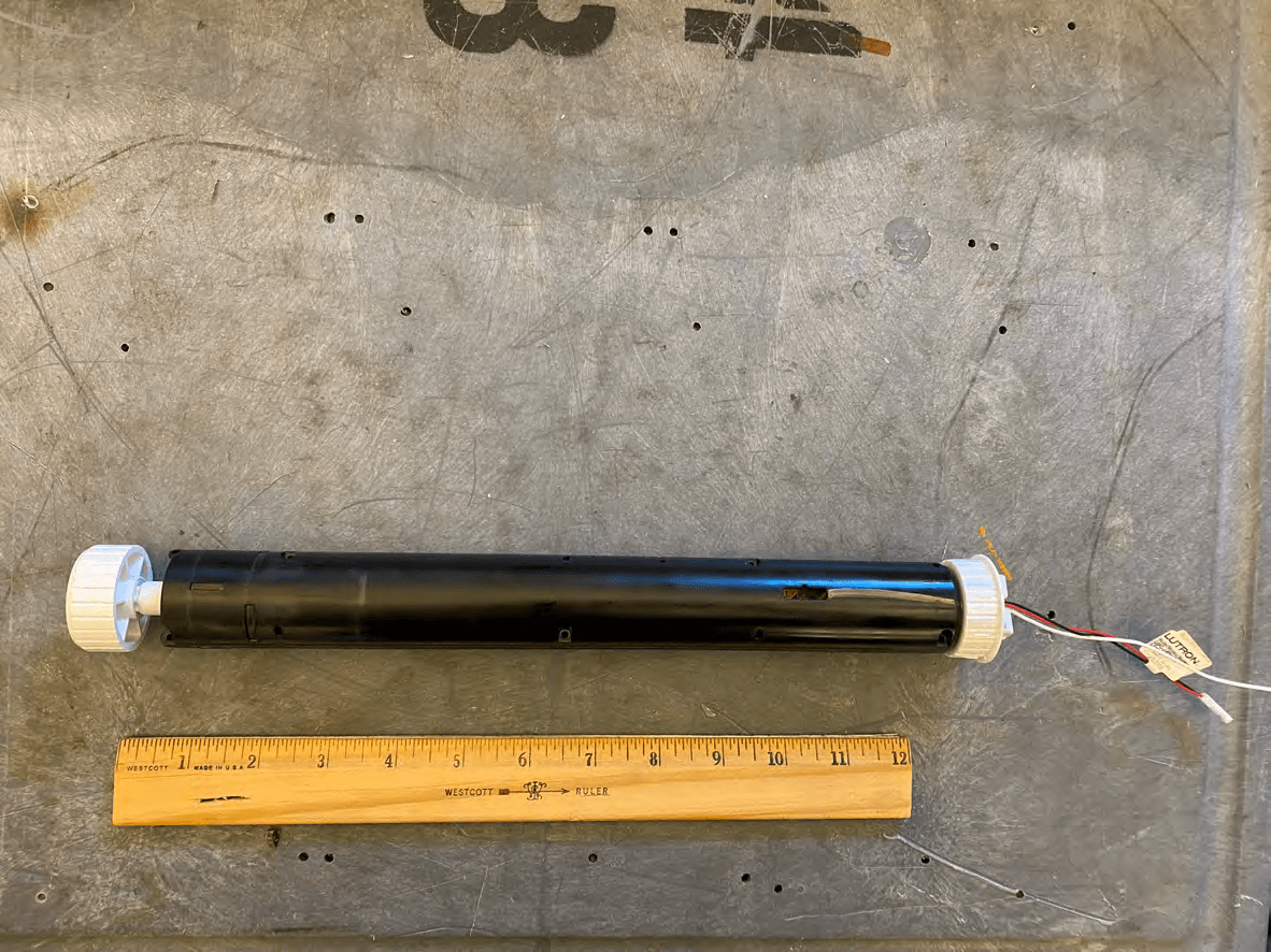 RF Roller Shade - FCC ID JPZ0144 - Lutron Electronics Company Inc