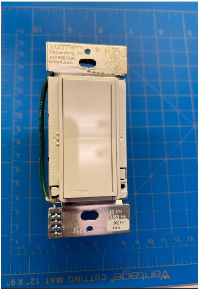 Fan Wall Control - FCC ID JPZ0154 - Lutron Electronics Company Inc (2)