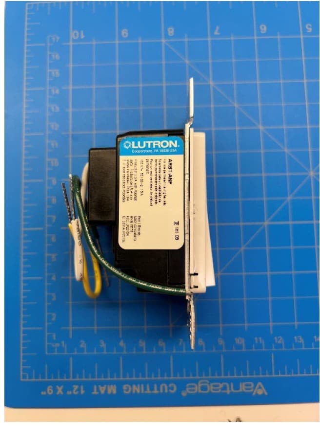 Fan Wall Control - FCC ID JPZ0154 - Lutron Electronics Company Inc