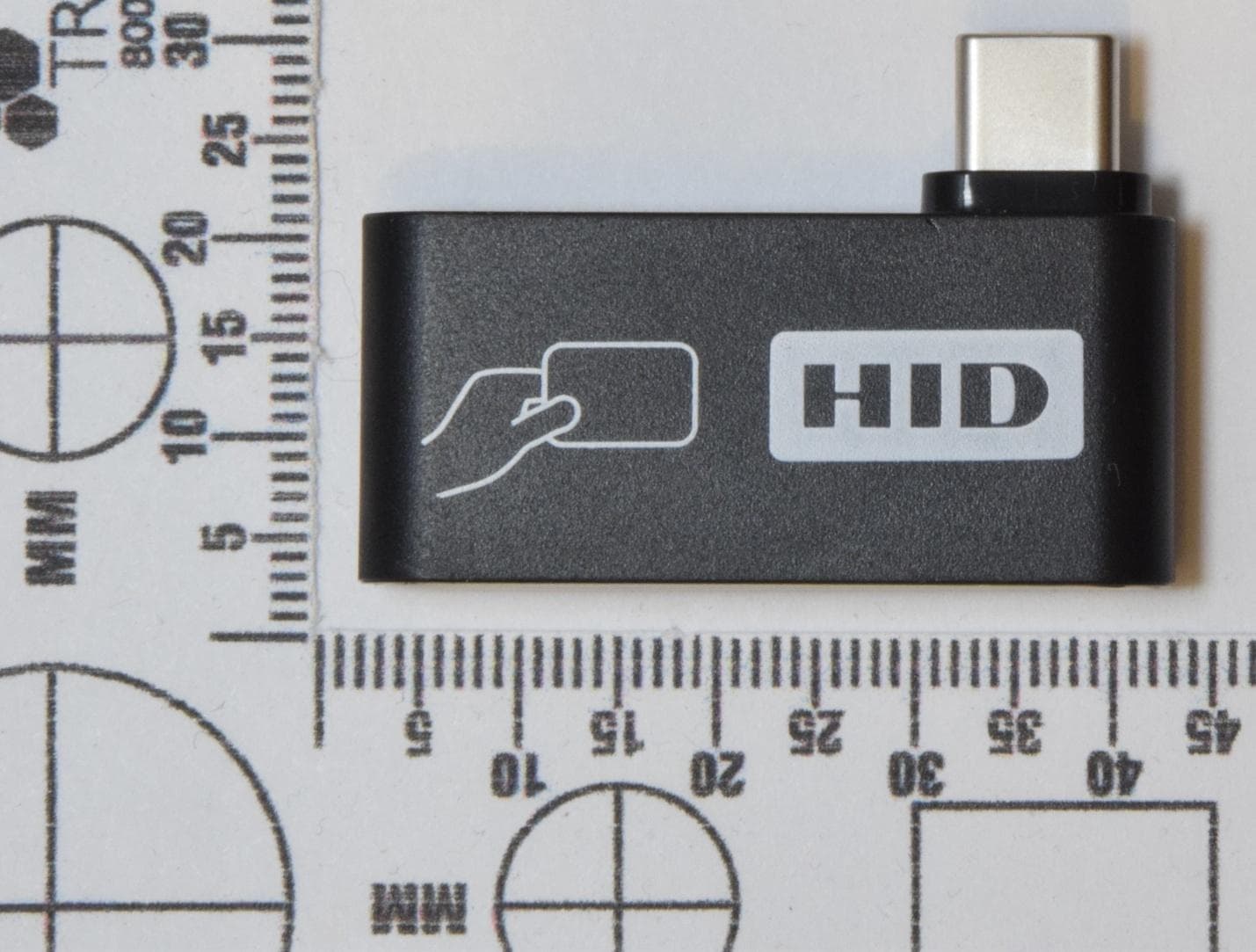 RFID reader for mobile use cases - FCC ID JQ6-RDU552 - HID Global Corporation
