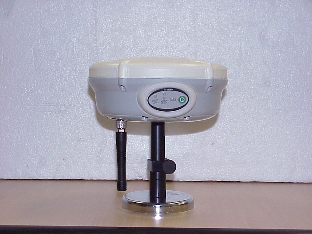 GPS Receiver with Bluetooth - FCC ID JUP-45145-5800 - Trimble, Inc.