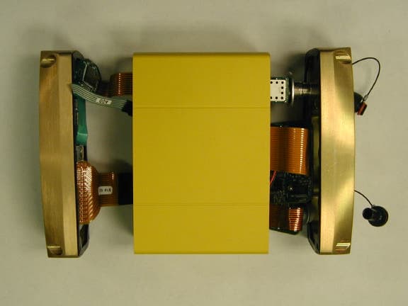 Trimble� SNB900 Radio Modem - FCC ID JUP-48480-SNB900 - Trimble, Inc. (3)