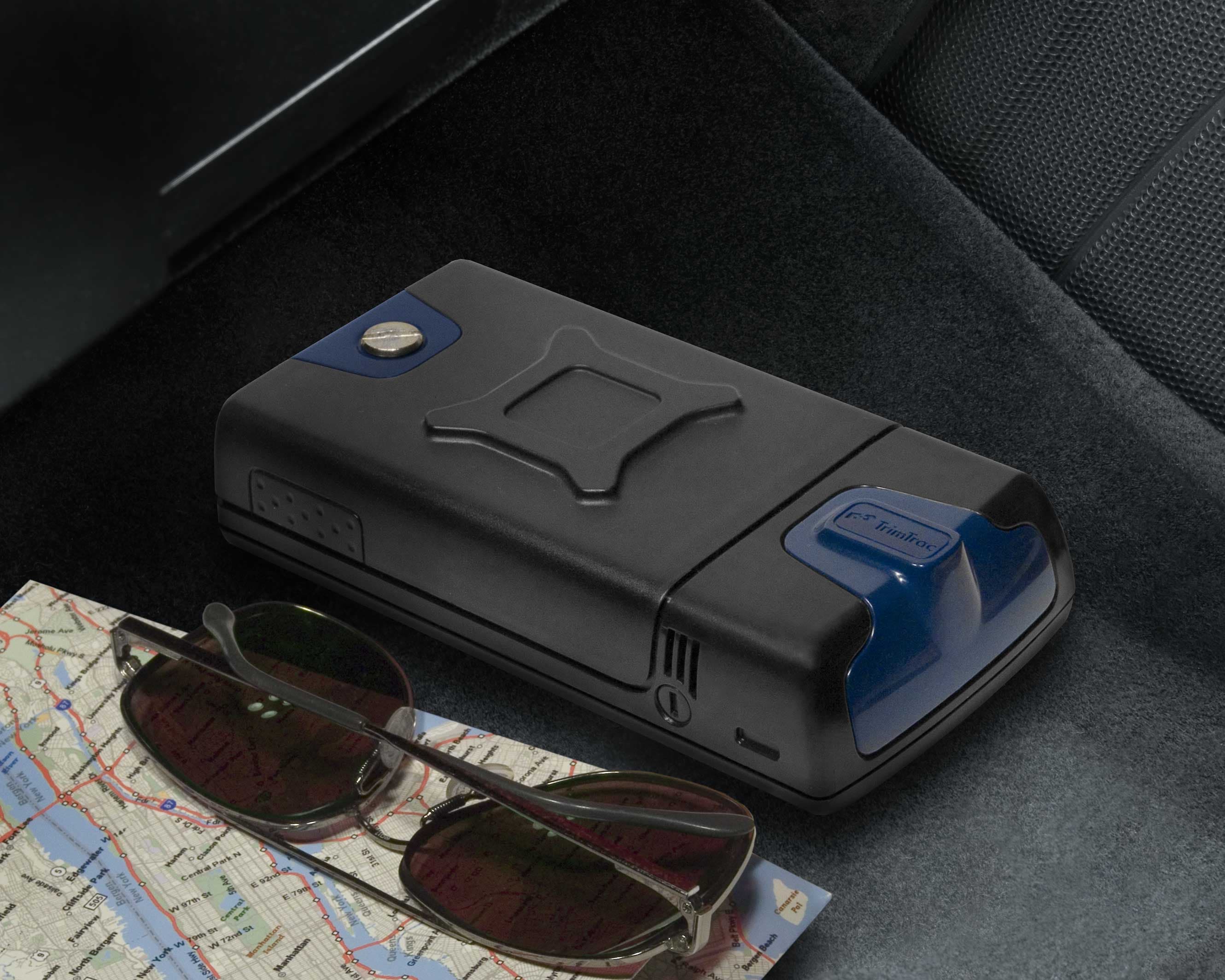 GPS/GSM Locator - FCC ID JUPTRIMTRACB - Trimble, Inc.