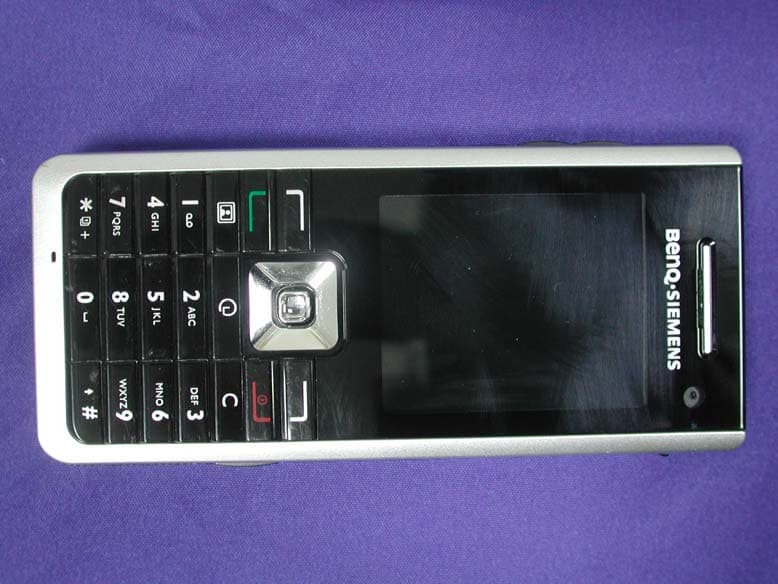 WCDMA/GSM/DCS/PCS/BT Mobile Phone - FCC ID JVPS81 - Benq Corporation