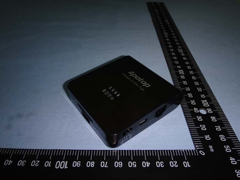 WI-READER PRO - FCC ID JY8WIR001 - Carry Technology Co., Ltd. (2)