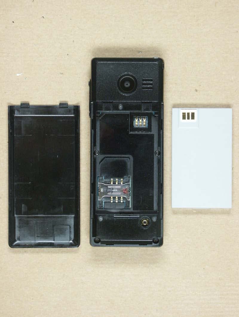Triple Band GSM 850/ DCS 1800/ PCS 1900 (WAP&GPRS) - FCC ID JYCA100 - Pantech Co Ltd (3)