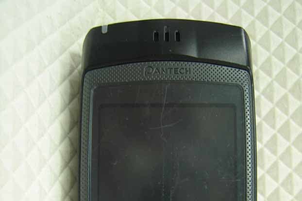 Cellular/ PCS GSM/ EDGE/ WCDMA Phone w/ Bluetooth - FCC ID JYCC810 - Pantech Co Ltd (5)