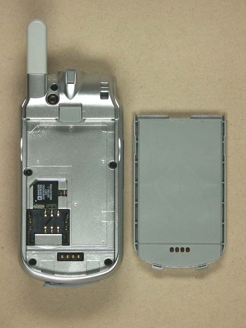 Triple Band GSM850/DCS1800/PCS1900 (with WAP&GPRS) - FCC ID JYCGB210 - Pantech Co Ltd