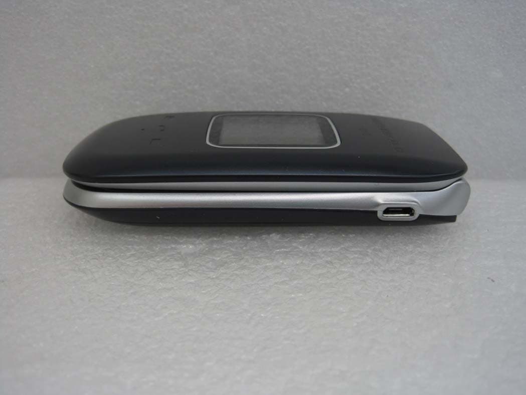 Quad-band GSM/WCDMA Phone with BT - FCC ID JYCP2030 - Pantech Co Ltd (5)