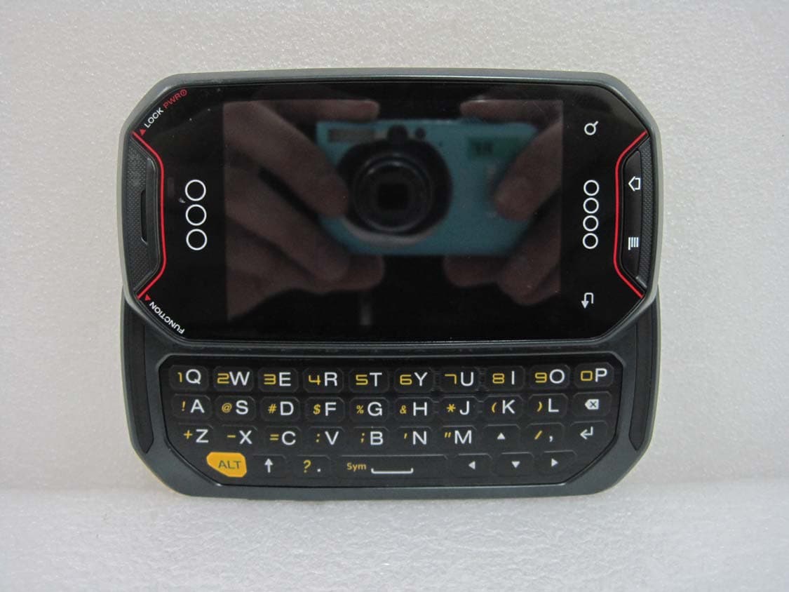 GSM/WCDMA Phone with Bluetooth & WLAN - FCC ID JYCP8000 - Pantech Co Ltd