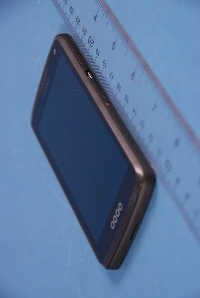 Portable Handset with Multi-Band GSM/ WCDMA/ EDGE/ LTE with WLAN and Bluetooth - FCC ID JYCP8010 - Pantech Co Ltd (4)