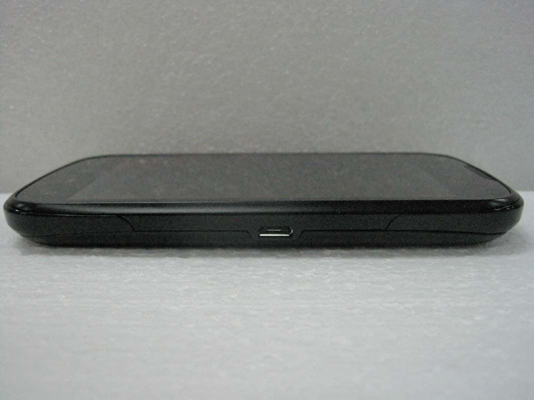 GSM/WCDMA/LTE Phone with Bluetooth/WLAN - FCC ID JYCP9070 - Pantech Co Ltd (2)