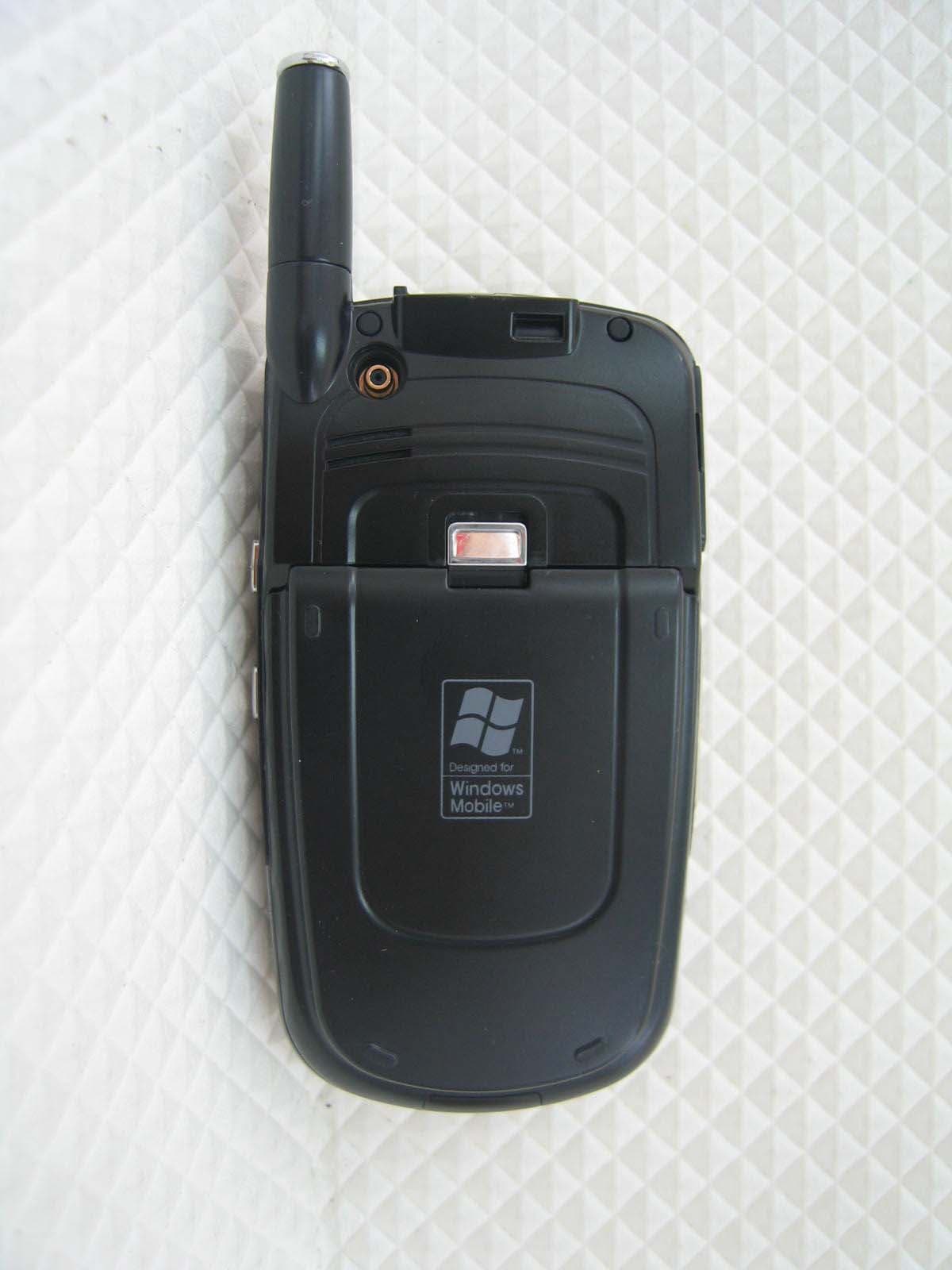 Dual- Mode CDMA Phone with Bluetooth - FCC ID JYCPC-8200N - Pantech Co Ltd (2)